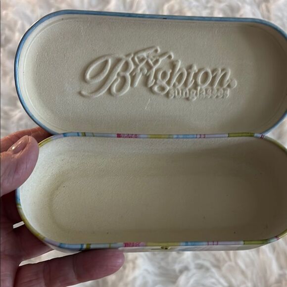 Brighton Metal Floral Eyeglass Case - Picture 3 of 4